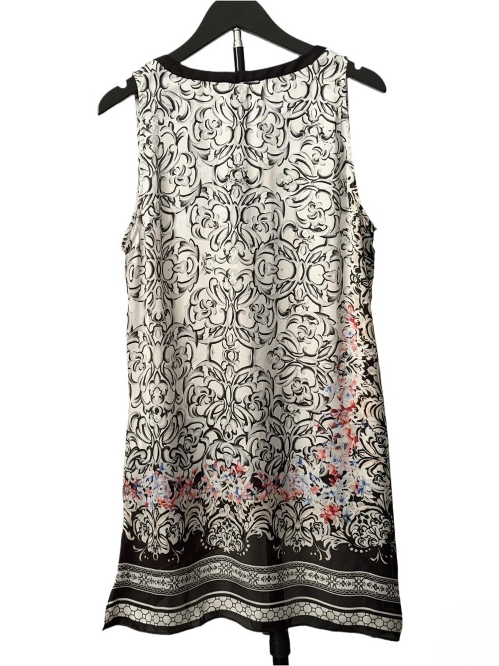 White House Black Market Sleeveless Asymmetrical V-Neck Tunic Top - Picture 2 of 8